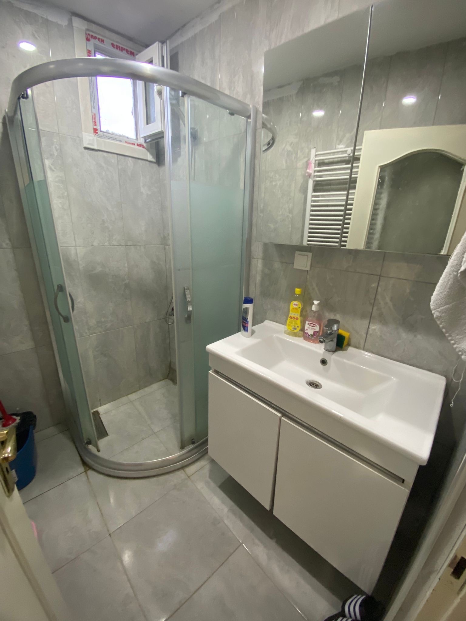 2+1 Daire Bir odası boş ev ful eşyalı, Küçükçekmece öğrenci evi