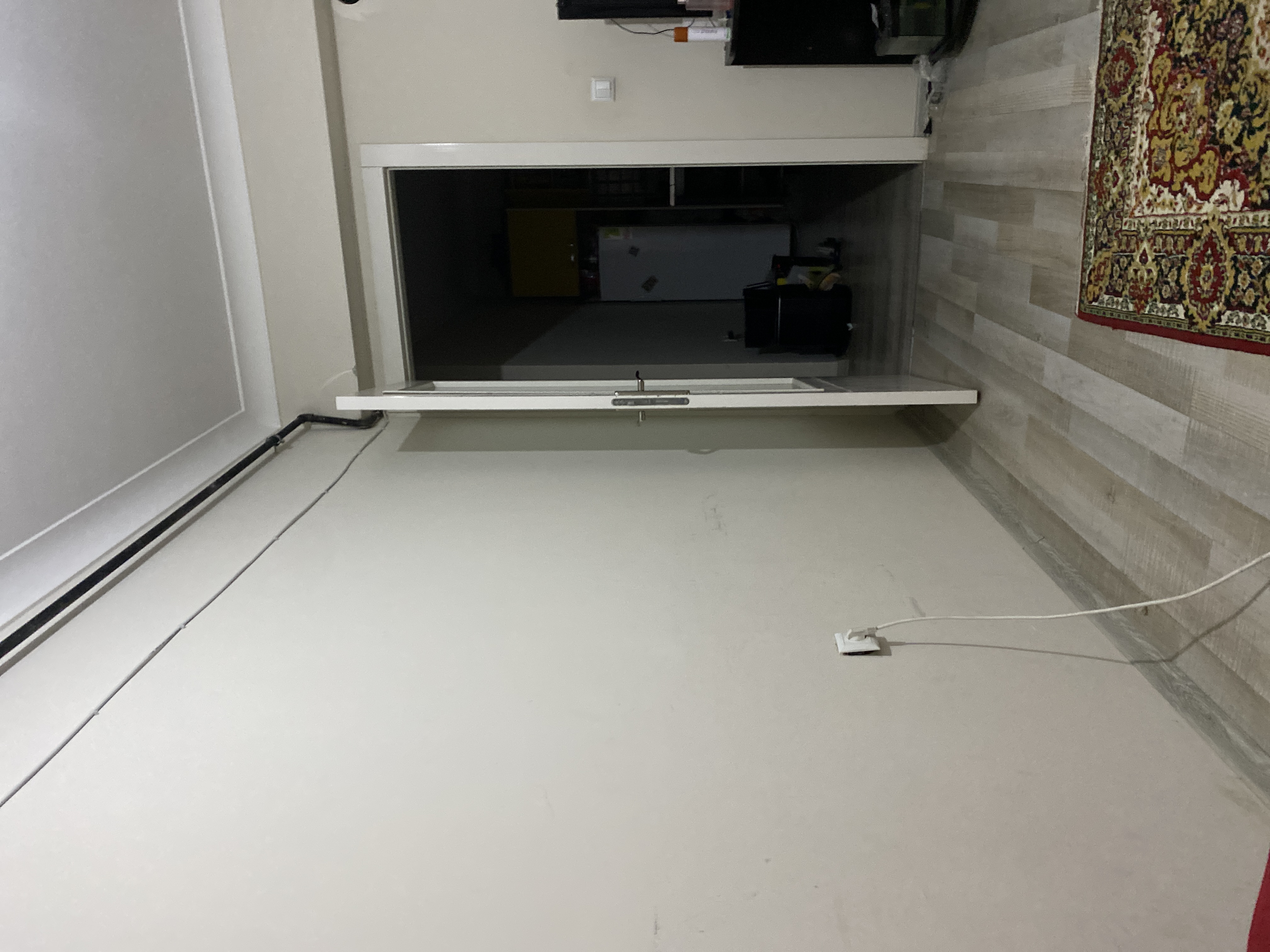 EV ARKADAŞI ARIYORUM